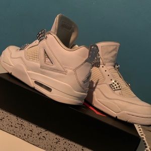 Jordan Retro 4s “pure money”